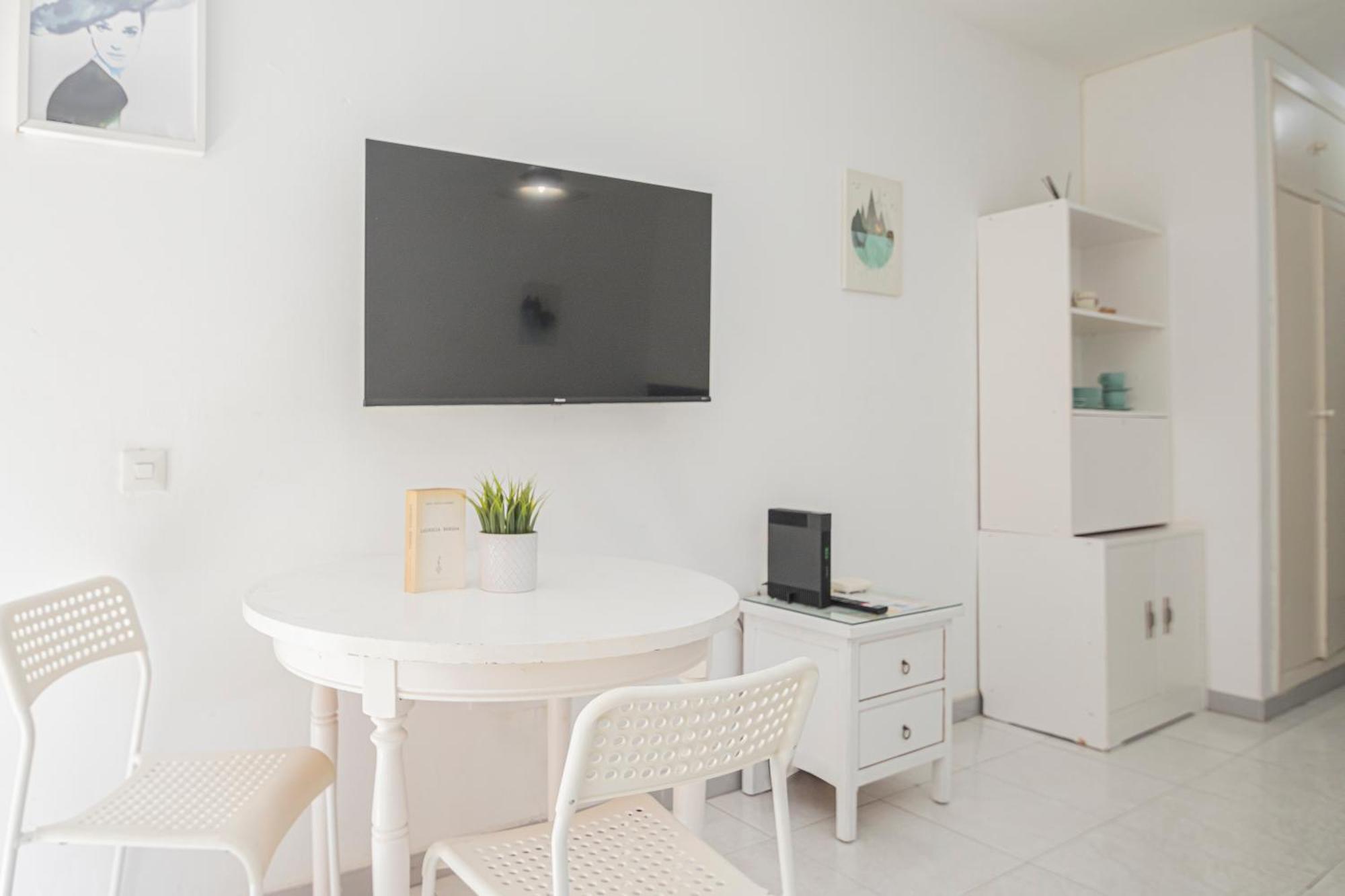 Wonderful With Terrace - 15m Walk Giralda