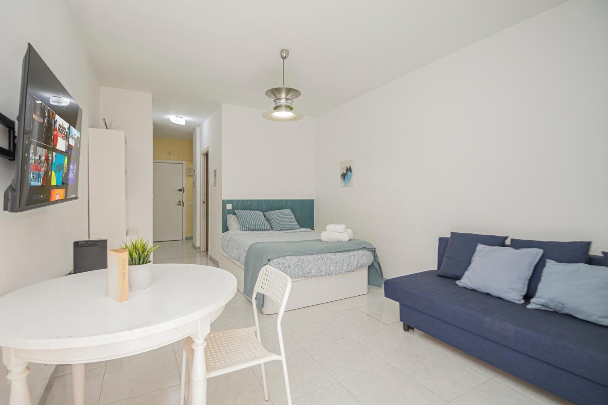 Wonderful With Terrace - 15m Walk Giralda Apartment *